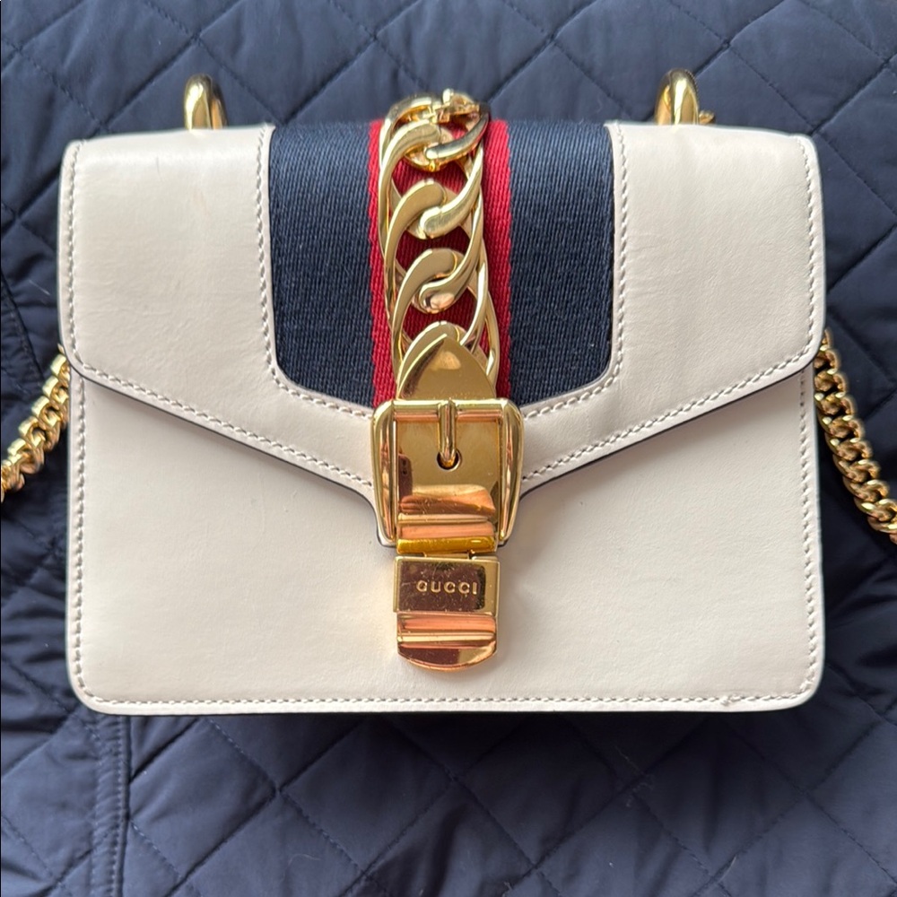 Authentic Gucci Calfskin Mini Sylvia Crossbody Cream and Gold Women's Bag